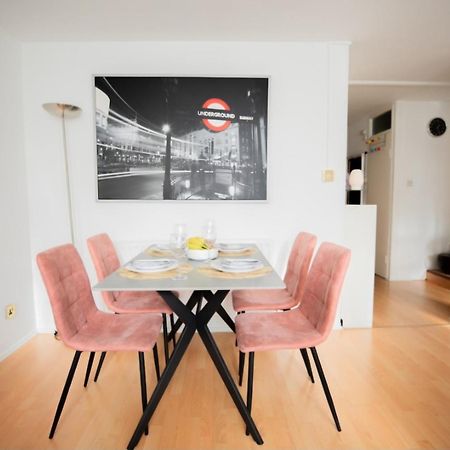 Bright And Spacious One Bedroom Apparment, Free Parking ロンドン エクステリア 写真